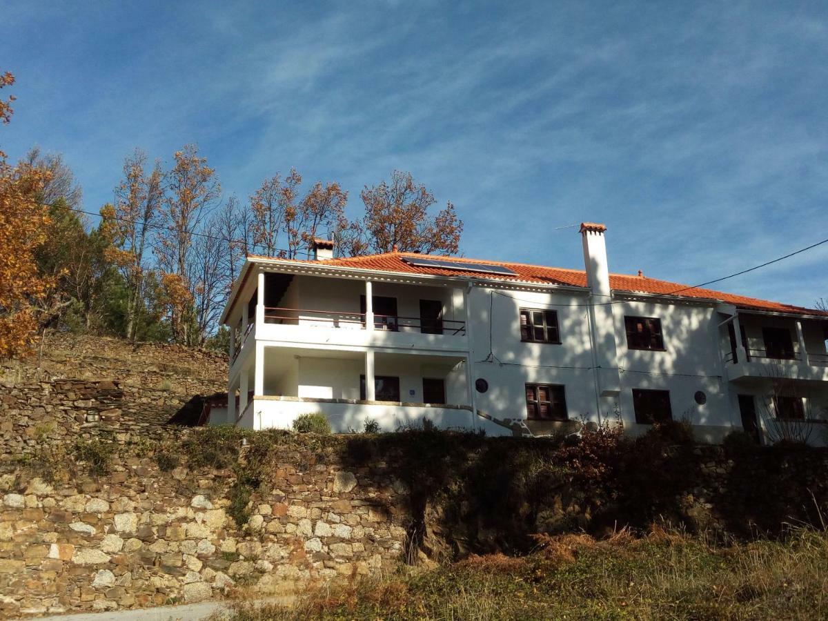Casa Da Sico Guest House Manteigas Luaran gambar